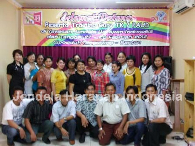 KINDERGARTEN TEACHER TRAINING CAMP